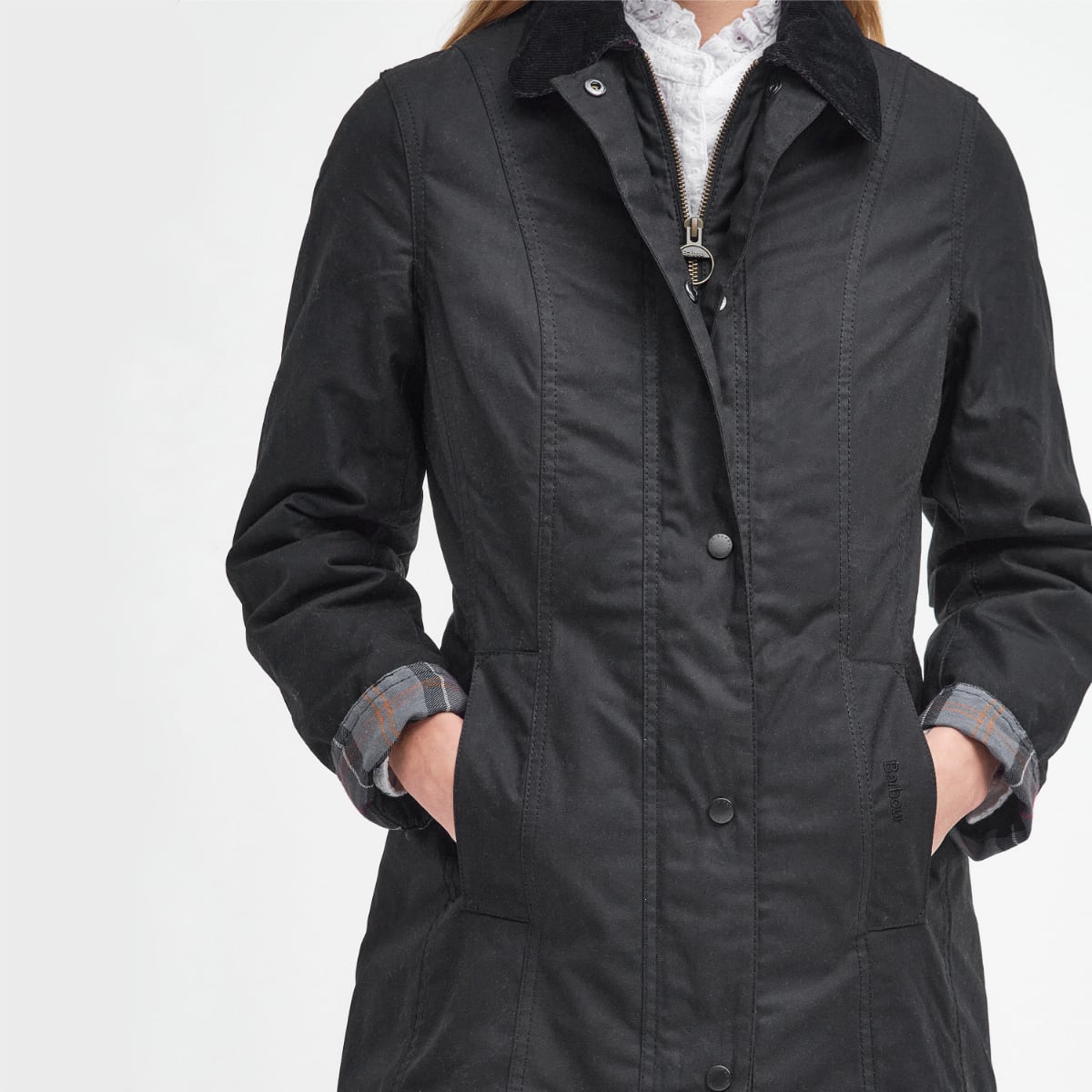 Barbour Belsay Women's Waxed Jacket | Black