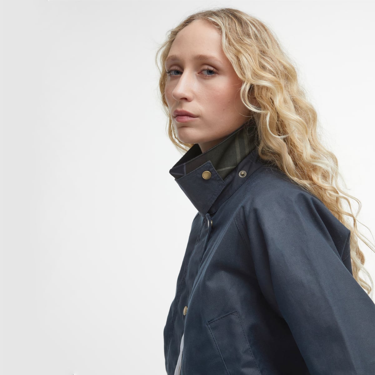 Barbour Acorn Women's Waxed Jacket | Navy