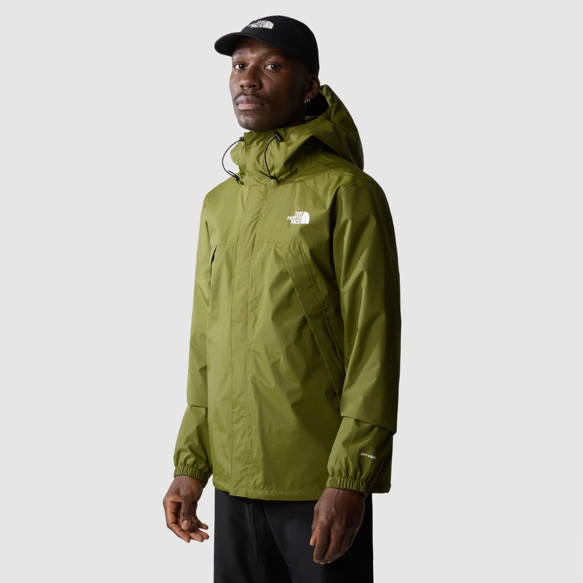 NWT men's deals medium The North Face Woodmont Jacket military olive