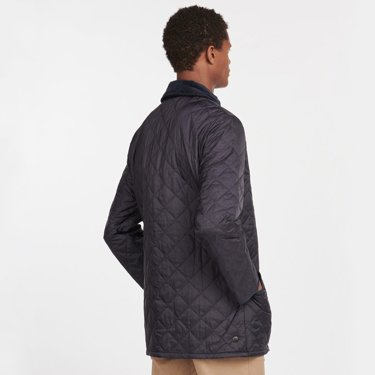 Barbour liddesdale quilted on sale jacket slim fit